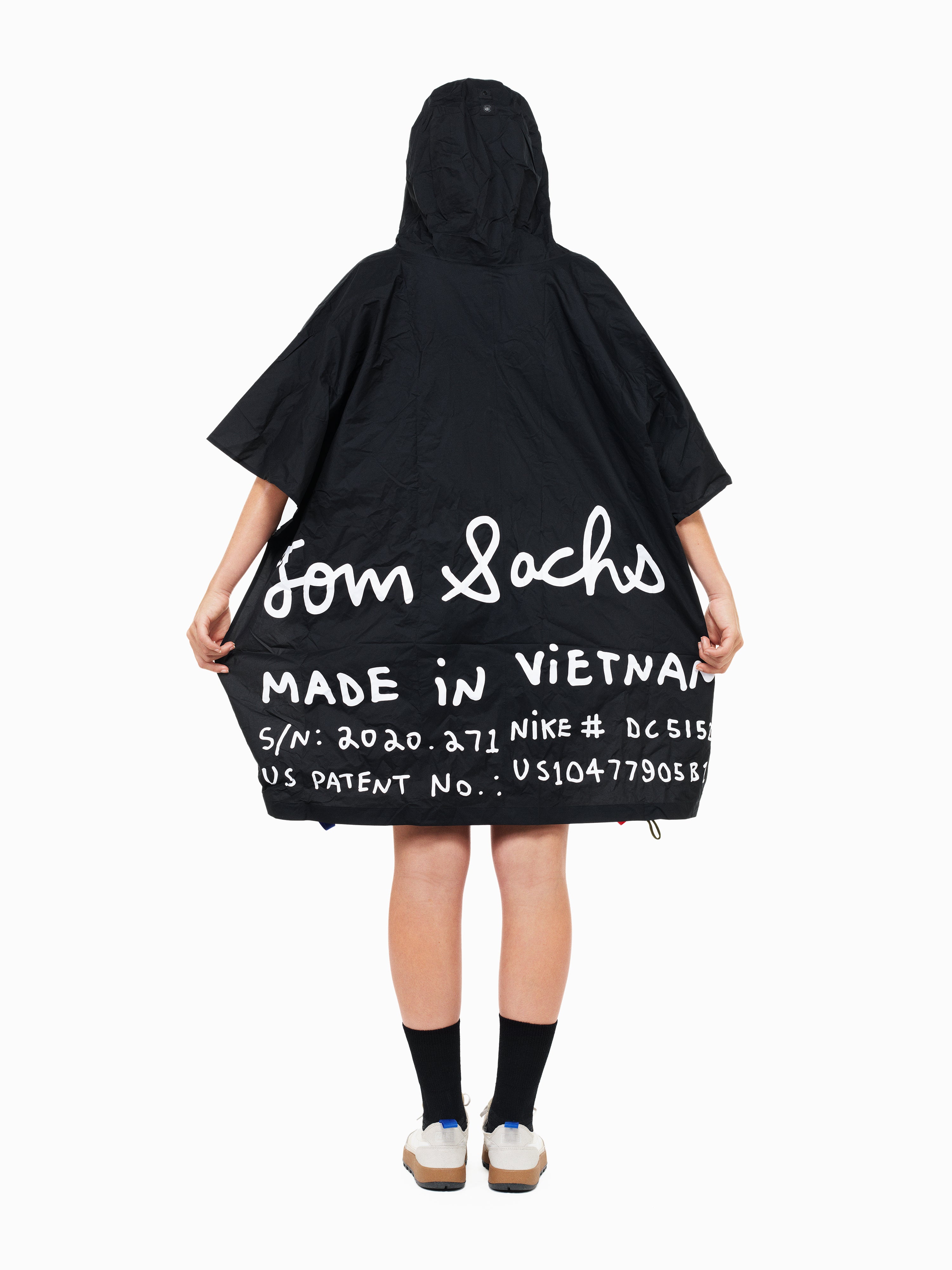 Exploding Poncho 2.0 – Tom Sachs Store