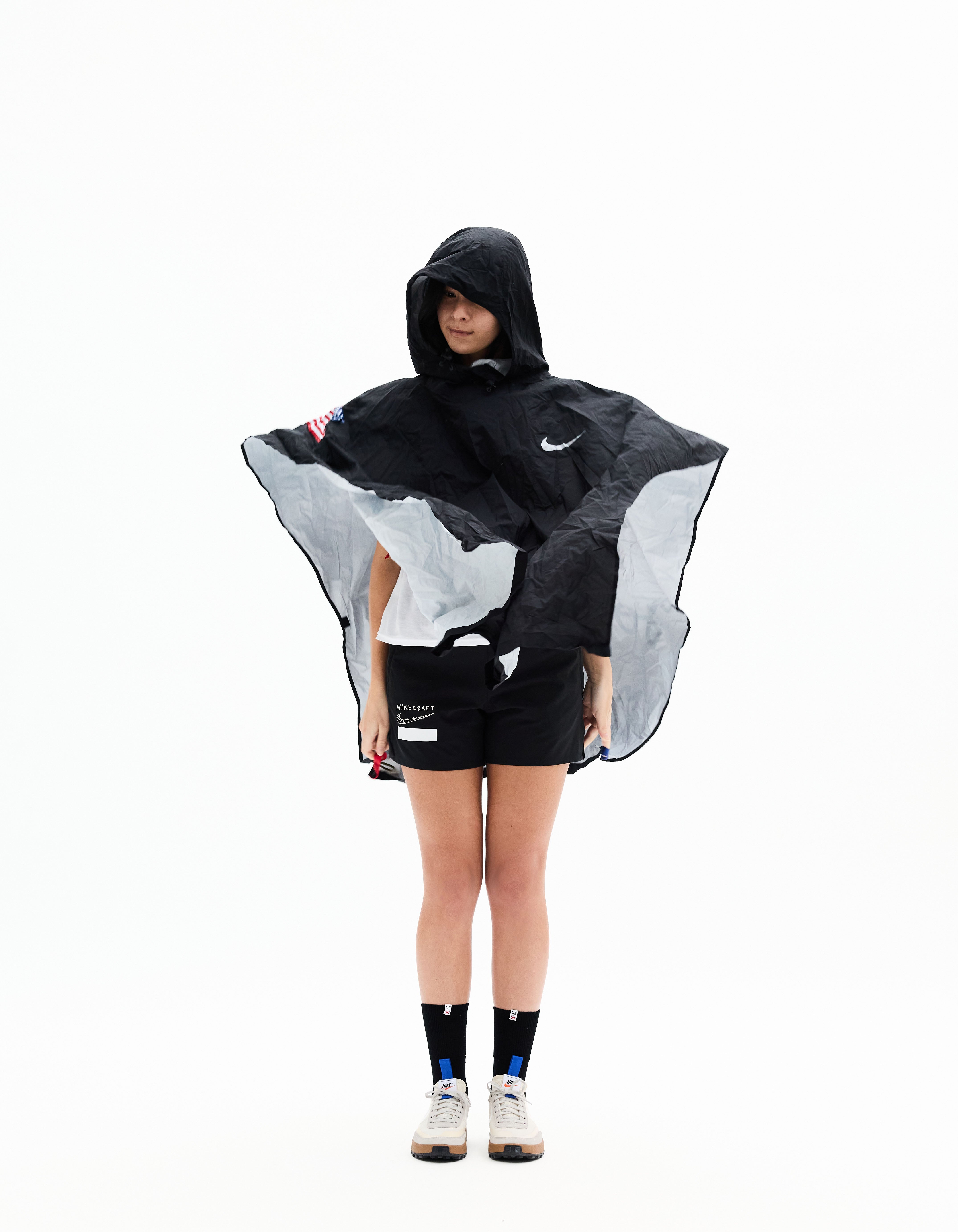 Exploding Poncho 2.0 – Tom Sachs Store