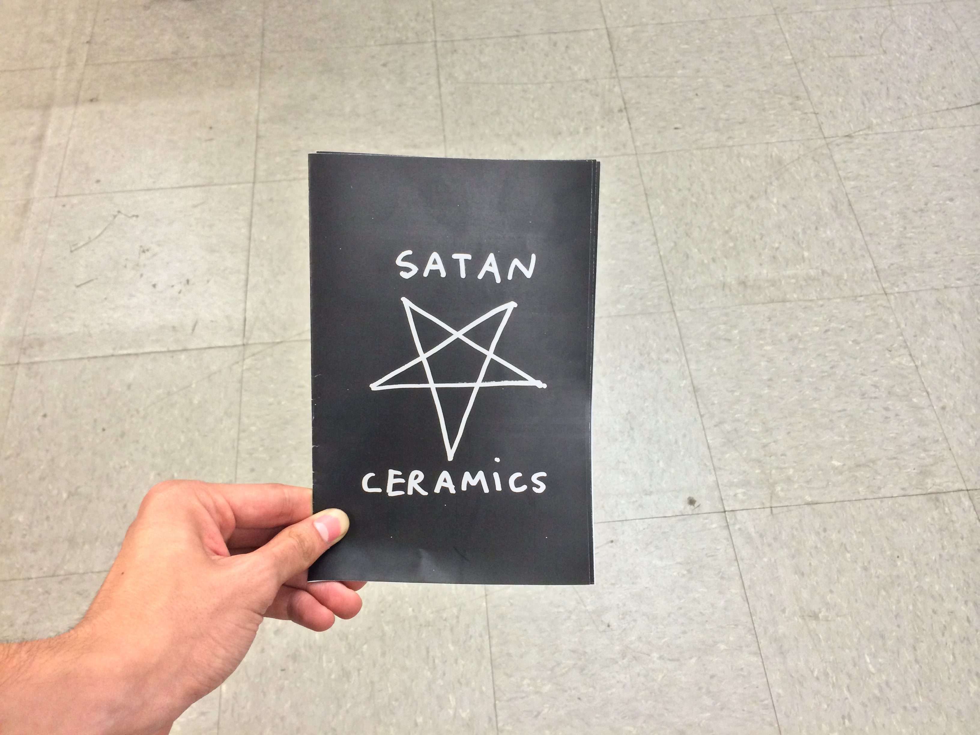 【関税込み】Tom Sachs Satan Ceramics T シャツ Satan Ceramics Tee (Light Pink) – Tom Sachs Store