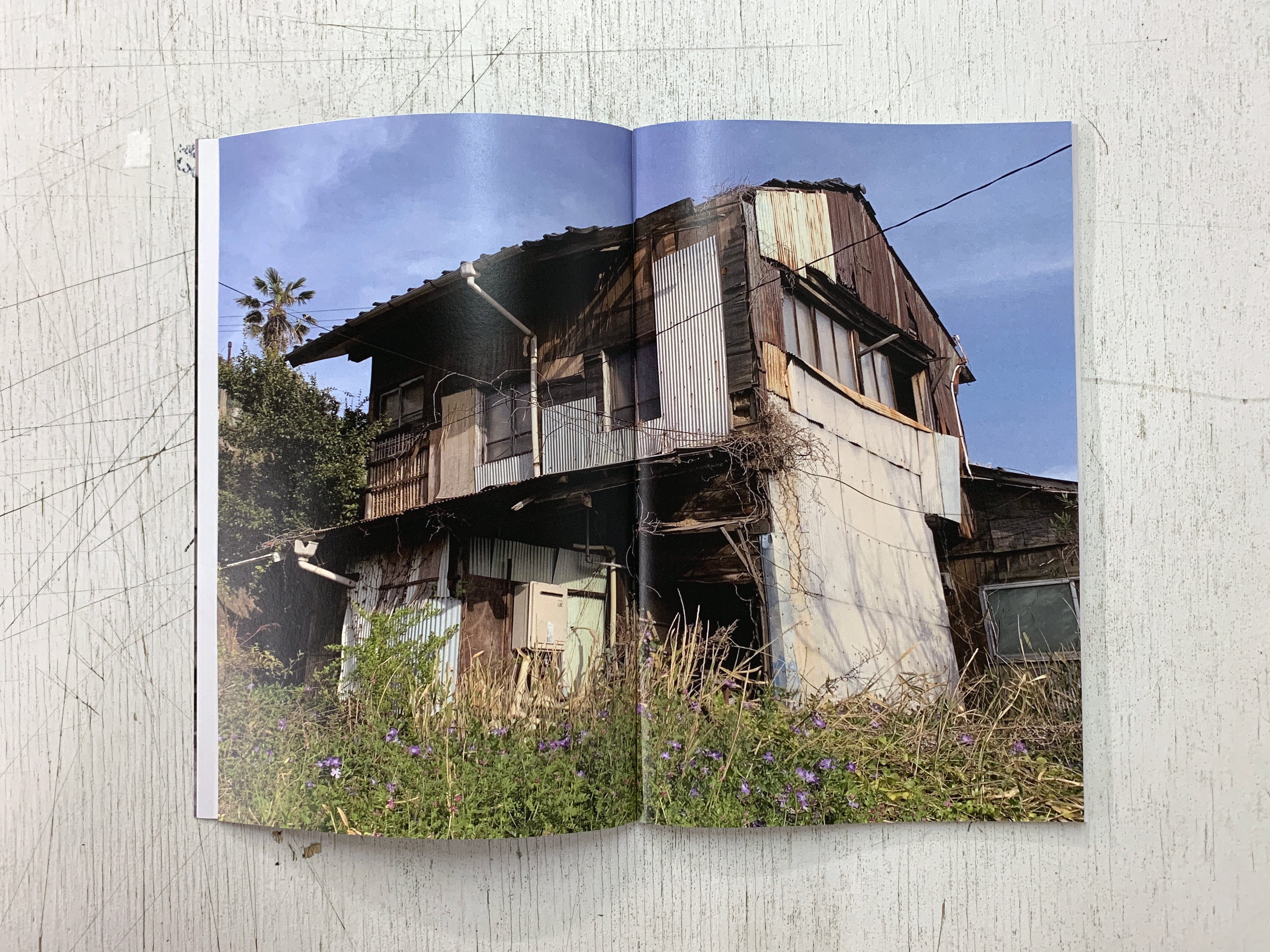 Smutshow Zine – Tom Sachs Store