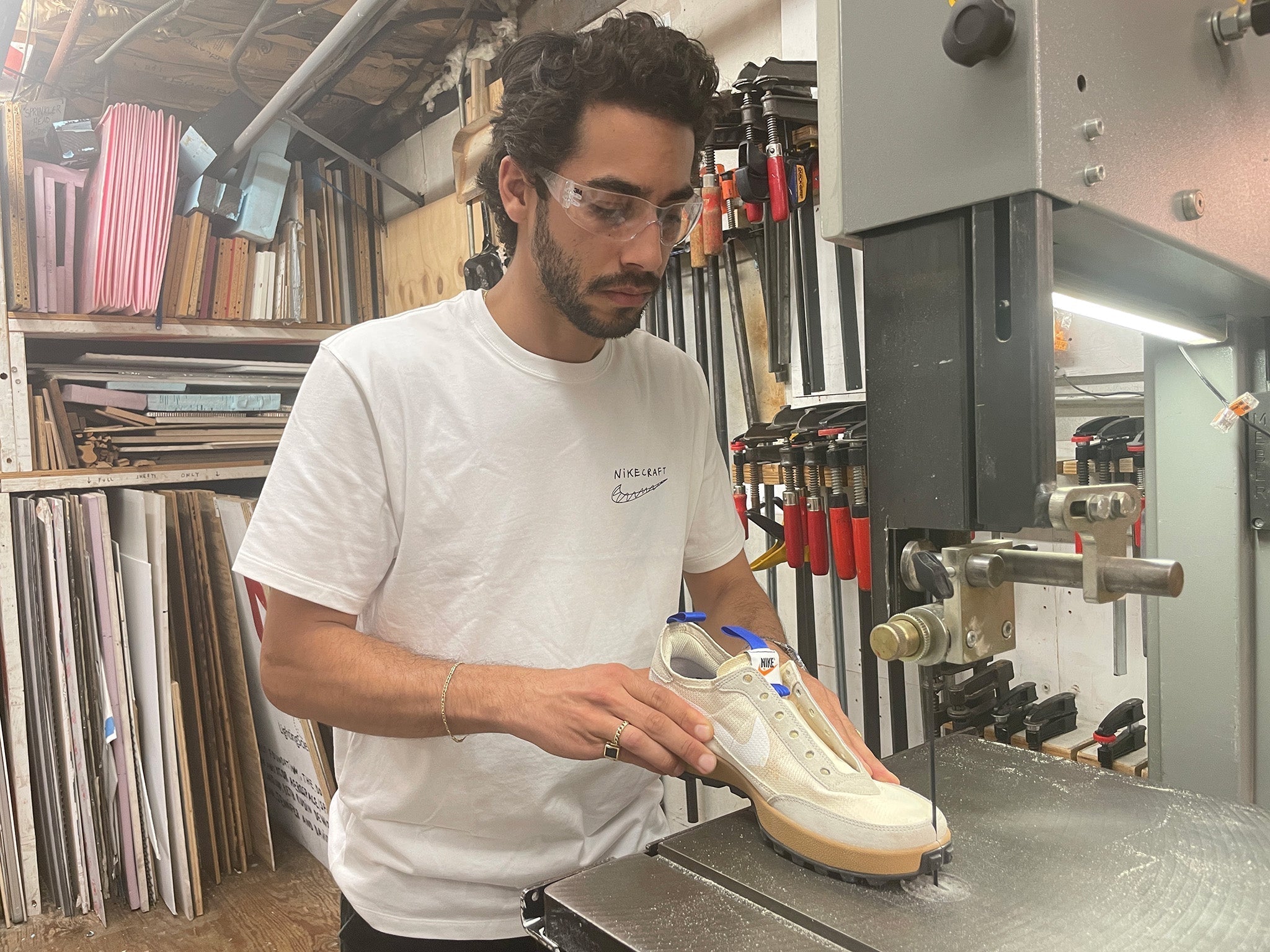 Nike Craft Tom Sachs Studio Tシャツ ホワイト M NikeCraft: Studio Tee – Tom Sachs Store