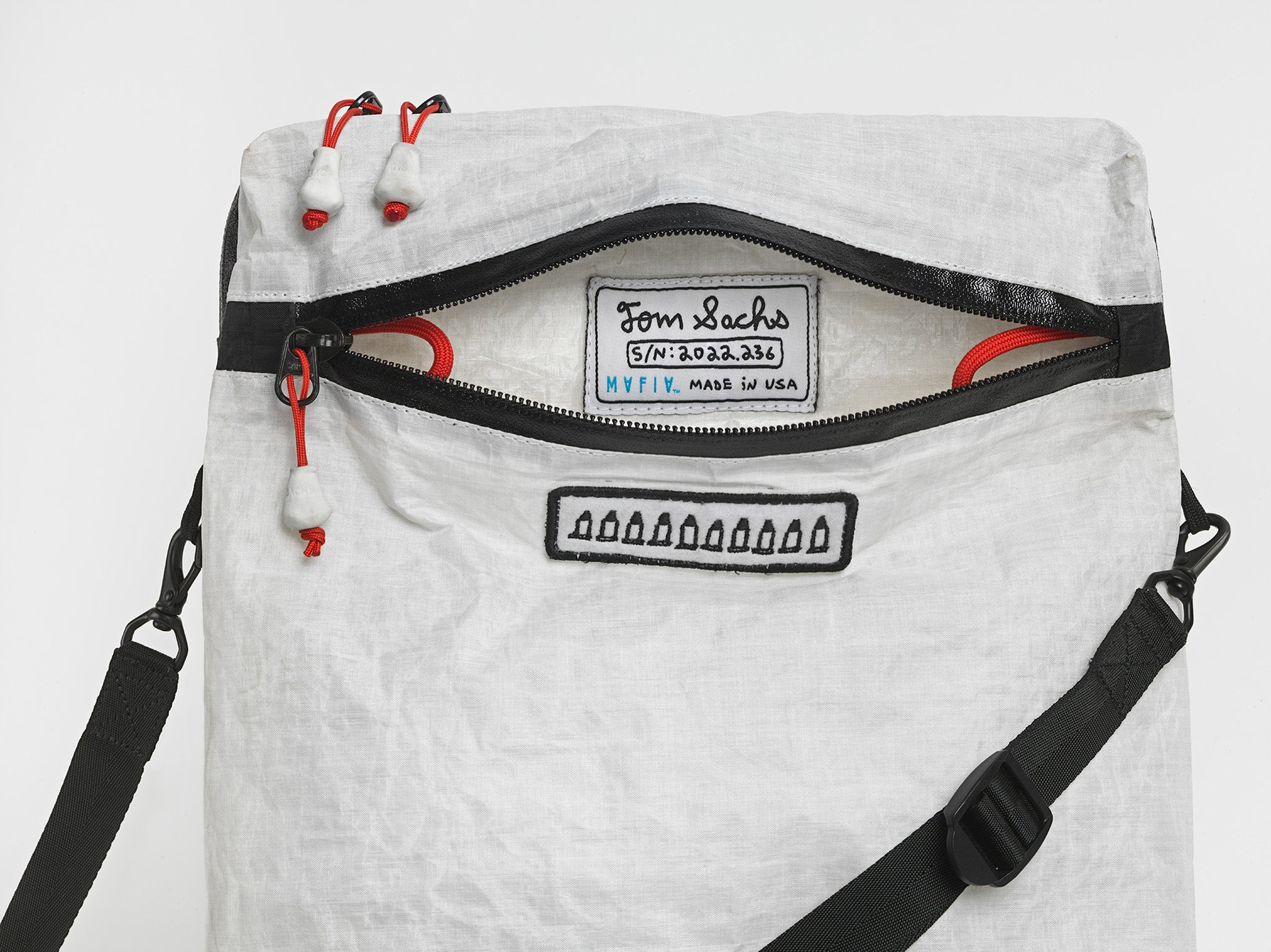 【新品未開封品】Toｍ Sachs レコードケース ホワイト MacBook Bag (White) – Tom Sachs Store